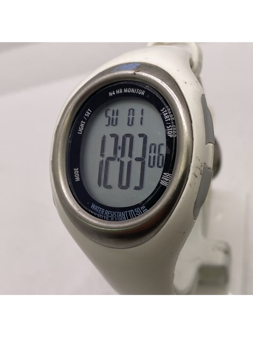 New Balance Womens White Mukti Function Sports Watch New Batterh